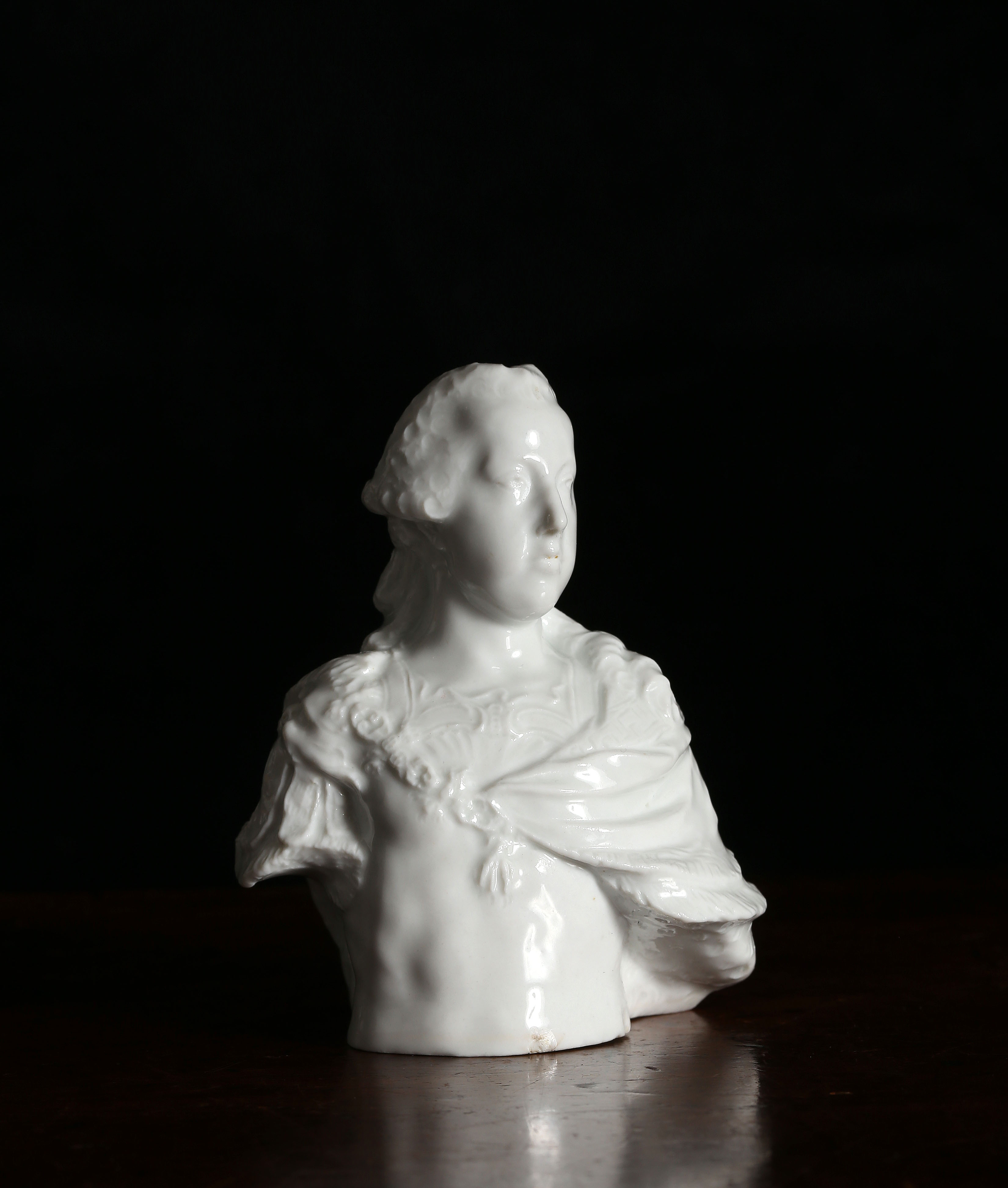 A KLOSTER VEILSDORF BUST