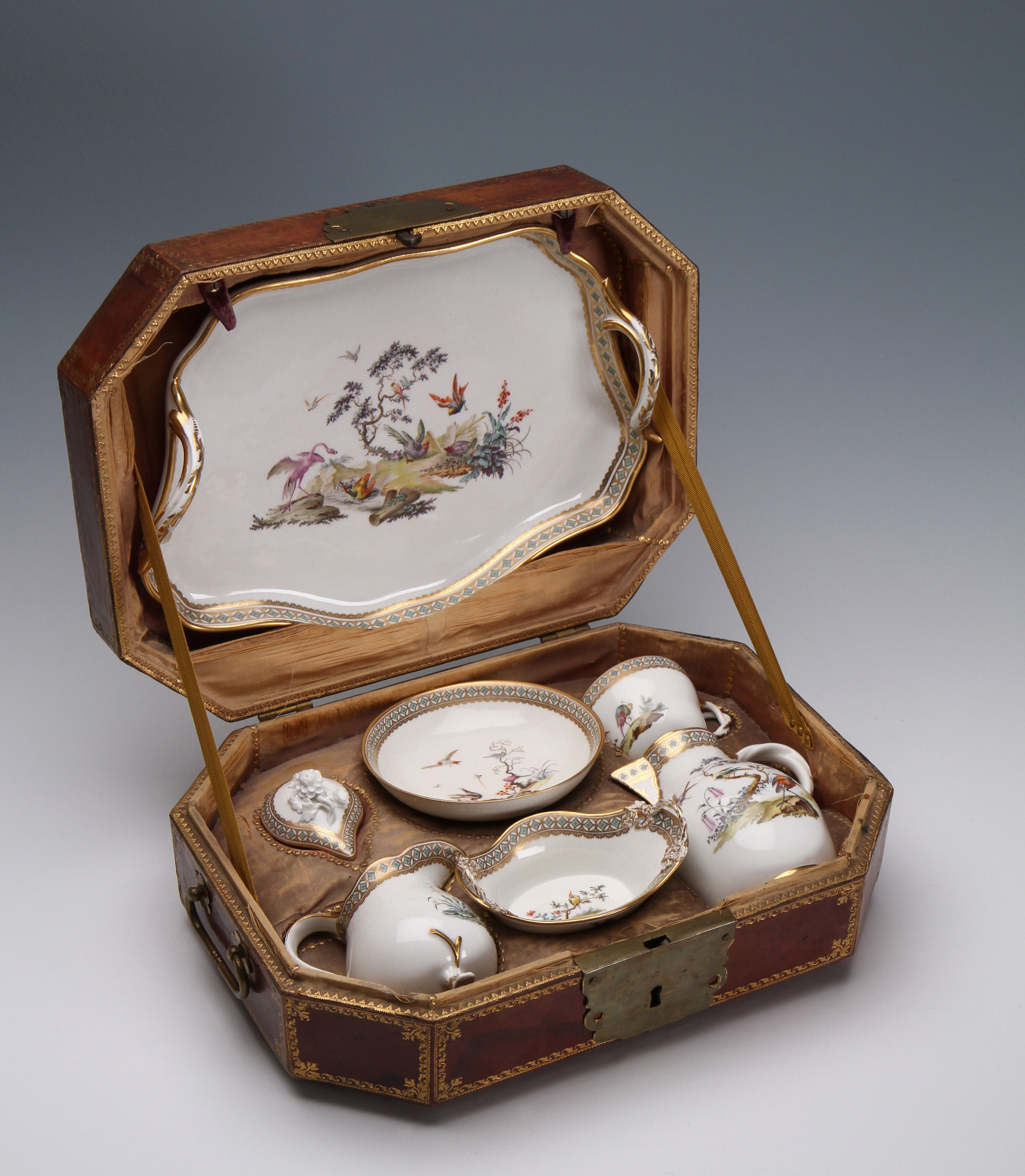 Vienna solitaire in the original silk-lined display case